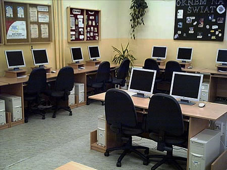 Nowa pracownia komputerowa w ZSOiZ w Jedwabnem