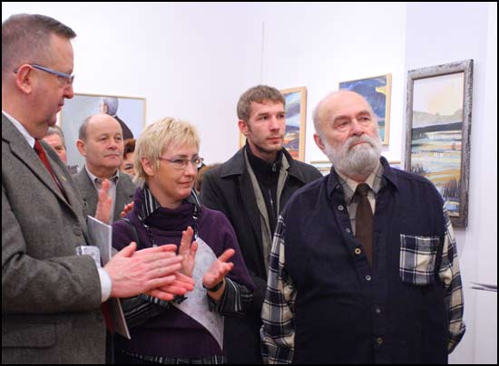 
Od prawej: malarz Wiesław Osewski (ur. 1949, Augustów) i rzeźbiarz Adam Artur Tymiński (ur. 1971, Zambrów)