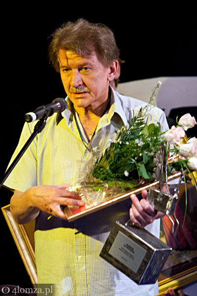 Nagroda za reżyserię - Alexei Leliavski za  przedstawienie „Dlaczego ludzie się starzeją?” Białoruskiego Mińskiego Teatru Lalek.