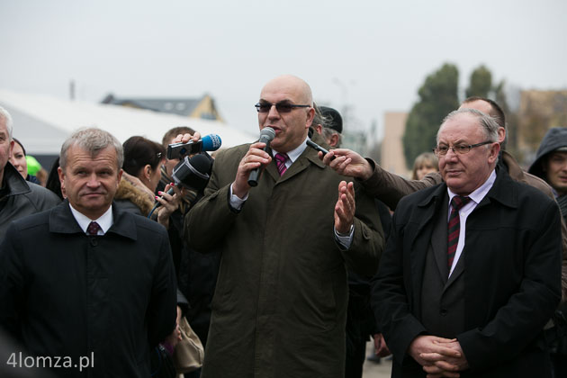 Jacek Piorunek, członek zarządu województwa podlaskiego; Lech Szabłowski, starosta łomżyński; Mieczysław Czerniawski, prezydent Łomży