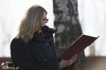 Foto: Anna Sobocińska odczytała nazwiska wszystkich osób, które zginęły w katastrofie prezydenckiego samolotu w Smoleńsku