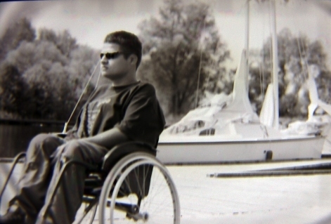 fotografie wykonane podczas szkolenia inwalidów na patent żeglarski.
Jezioro Rajgrodzkie, lato 2004
