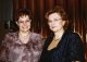 Charytatywny Bal Aptekarzy, Łomża 21 lutego 2004 <br />
Anna Dąbrowska i minister Skarbu Aldona Kamela Sowińska<br />
( fot. Adam Babiel)