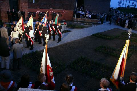 lapidarium przy Sanktuarium Miłosierdzia Bożego w Łomży