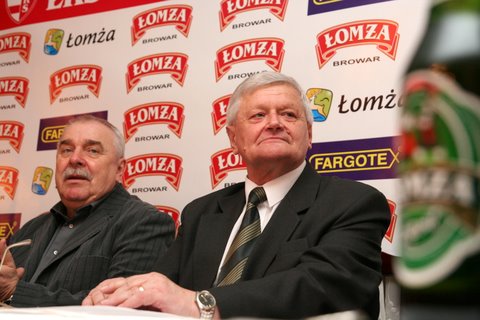 Tadeusz Wałkuski i prezes ŁKS Łomża Stanisław Kaseja