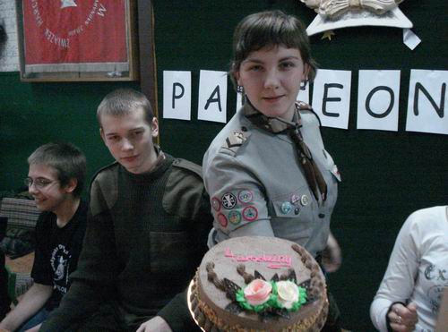 Prezentacja tortu urodzinowego z Zambrowa.