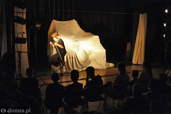 „Czarodziejski garnek”, reżyseria Michaela Homolová, The Naive Theatre Liberec, Liberec (Czechy)