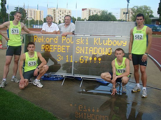 Rekordowa sztafeta - Arkadiusz Wojno, Paweł Olszewski, Daniel Chyliński i Grzegorz Kakareko