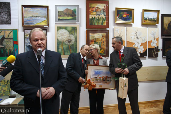 Delegacja ratusza: prezydent Łomży Jerzy Brzeziński, szefowa biura kultury Ewa Grygo i wiceprezydent Krzysztof Choiński