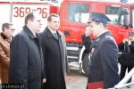 Foto: Wiceminister MSWiA Zbigniew Sosnowski, wicewojewoda Wojciech Dzieżgowski i komendant straży w Piątnicy