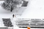 Foto: Dużo śniegu... fatalne warunki na drogach. Zima daje się ze znaki. N/z muszla koncertowa. Fot. z 12.03.2009