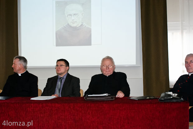 Ks. prof. dr hab. Tadeusz Guz, mgr Andrzej Dyczewski (AS Lublin), ks. prałat Henryk Korża (Łomża), ks infułat Stanisław Strzelecki