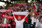 Foto: 8.06.2012, Łomża, strefa kibica na stadionie miejskim podczas meczu otwarcia Euro 2012