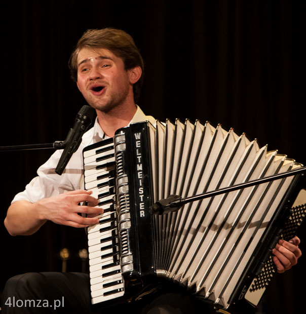 Jakub Pawlak podczas występu w 2012roku