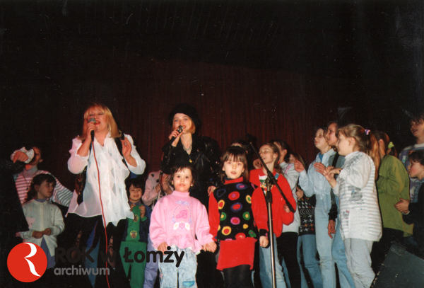 20.III.1994 r. w Łomży odbył się koncert Maryli Rodowicz.