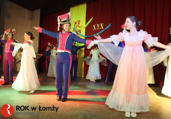 26.04.2008 r. odbyła się Jubileuszowa Gala XXX lecia działalności Zespołu Pieśni i Tańca „Łomża”, który w tym miesiącu będzie obchodził XXXV lecie działalności.