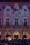Foto: Święto flagi przed pałacem prezydenckim w Warszawie