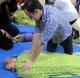 Technika masażu dziecka, fot. KTA/Łomża