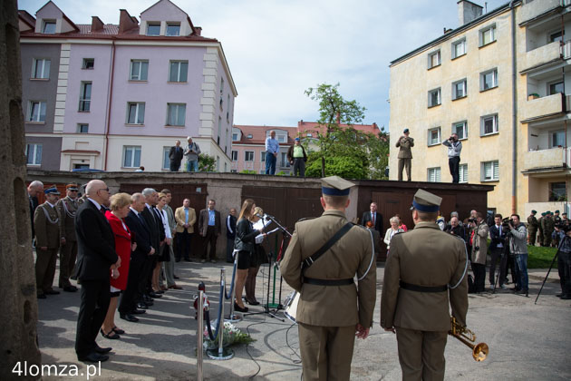 Uroczystość odsłonięcia tablicy ku czci Józefa Piłsudskiego