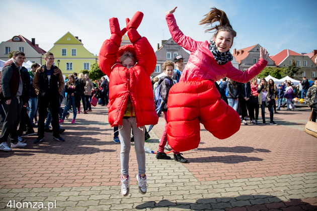 Łomżyńskie dziewczynki w skafandrach polskich polarników
