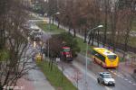 Foto: Transport świerka ulicą Polową
