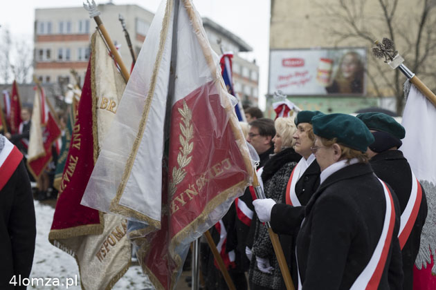 Uroczystości pod pomnikiem bohaterów walk o wolność i niepodległość Polski w latach 1939 – 56