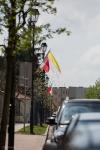 Foto: Wywieszone flagi na ul. Sadowej