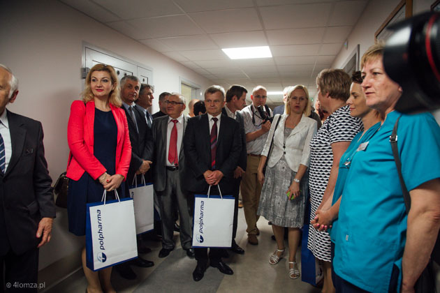 Goście podczas oficjalnego otwarcia oddziału nefrologicznego
