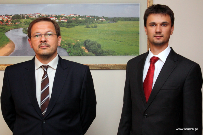 Radosław Żegalski i Paweł Laskowski od września 2015 roku do lutego 2017 roku członkowie zarządu MPEC, a od 1 lutego 2017 roku pierwszy został prezesem, a drugi dyrektorem ds. finansowo - prawnych MPEC. (fot. UM Łomża)