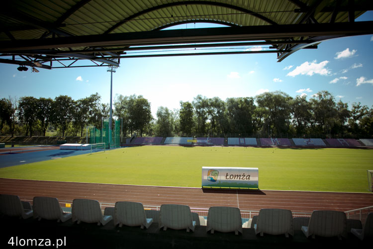 Stadion miejski - jeden z obiektów, którymi zarządza MOSiR