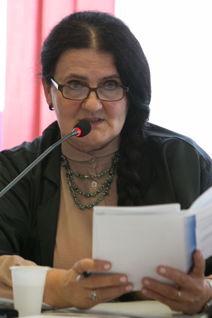 Elżbieta Rabczyńska (63 lata) radna Łomży z klubu PiS, od 1. kwietnia koordynator finansowo-administracyjny Miejskiego Przedsiębiorstwa Energetyki Cieplnej w Łomży