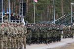 Foto: Defilada wojsk NATO