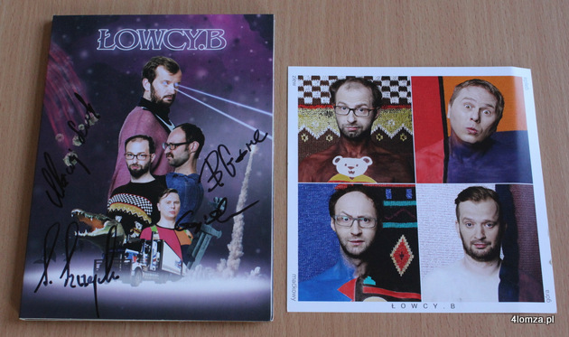 płyta DVD z autografami kabaretu Łowcy.B z takimi skeczami jak „Zapowiedź”, „Jasnowidz” czy „Giertych”