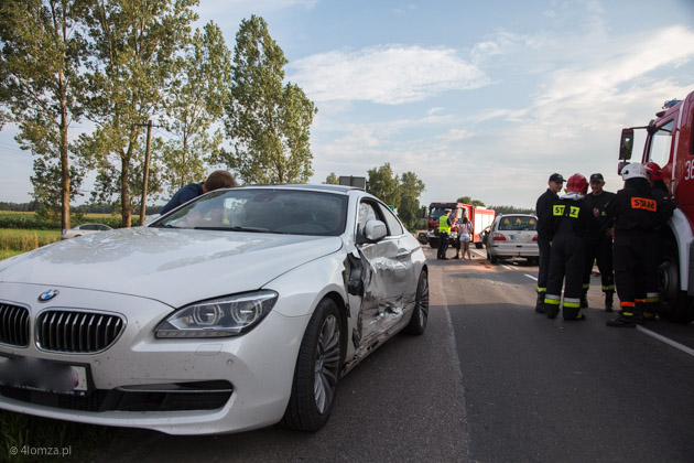 Zderzenie 4 aut na drodze 677 w okolicy wsi Konopki Młode