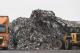 Śmieci na hałdzie wysypiska w Czartorii