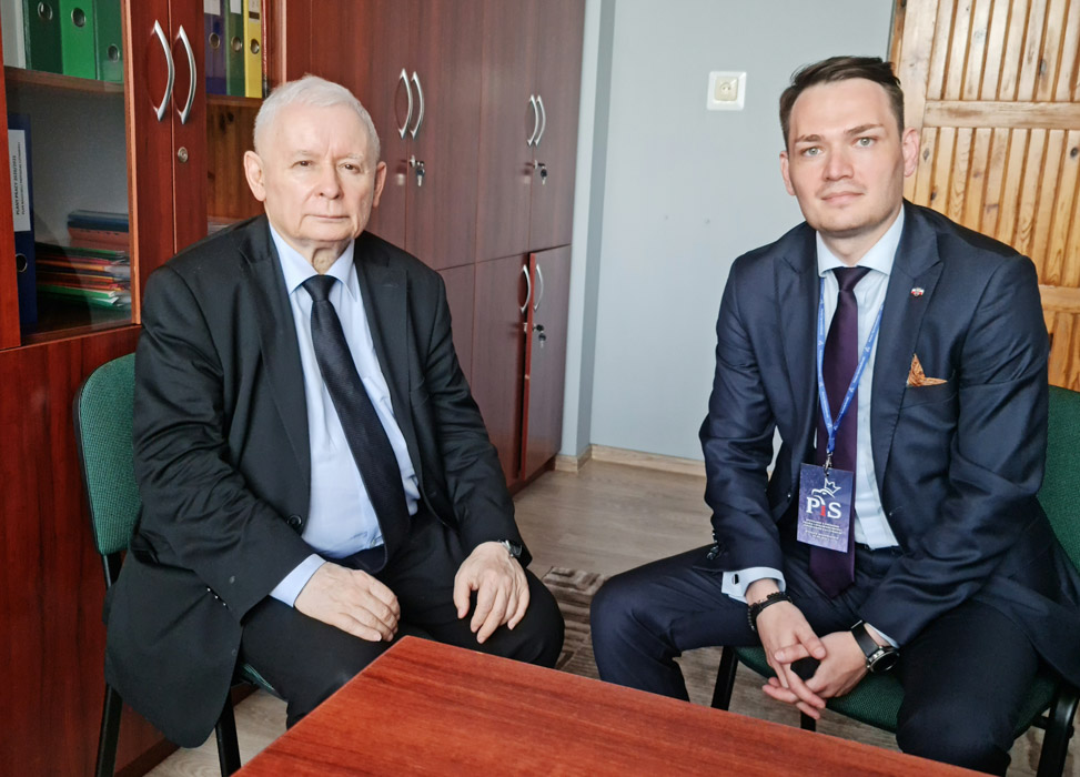 Jarosław Kaczyński, wicepremier i prezes Prawa i Sprawiedliwości oraz Piotr Modzelewski, pełnomocnik partii w Łomży