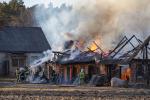 Foto: Pożar stodoły i traw