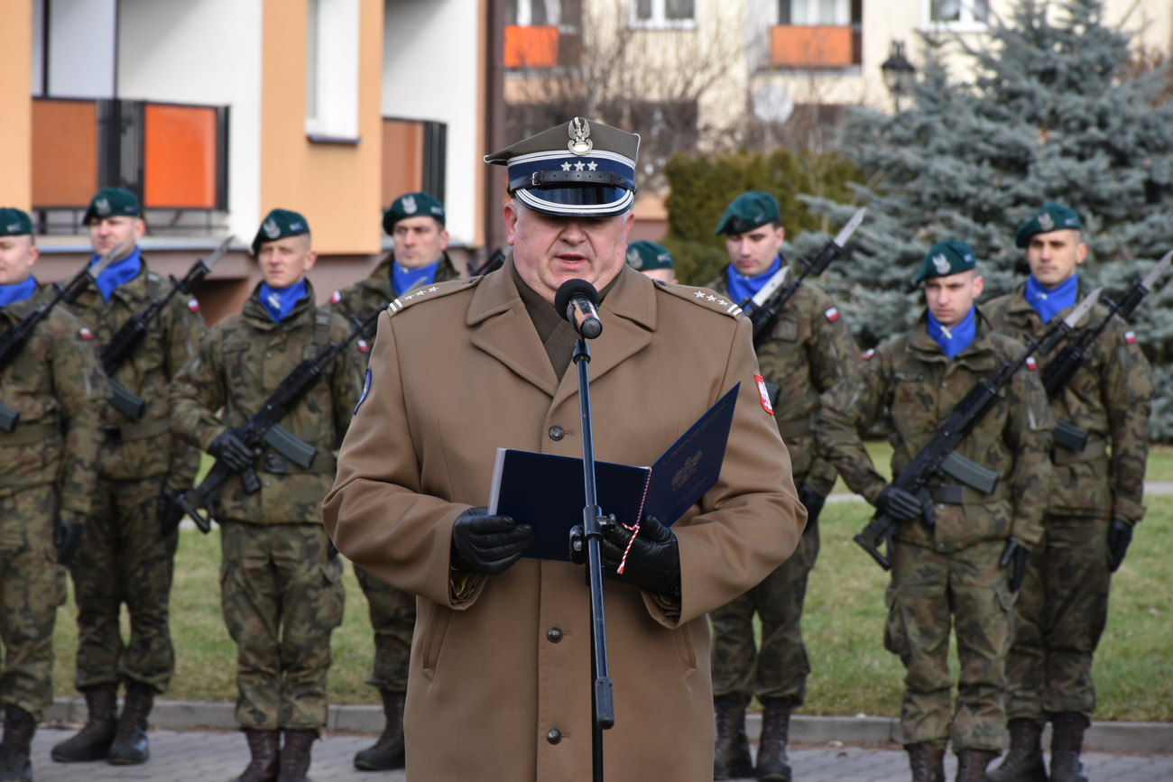 Płk Paweł Gałązka, dowódca Garnizonu Łomża