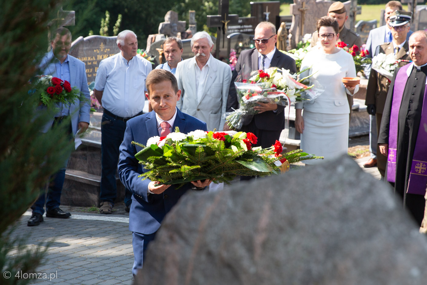 W imieniu Marszałka Sejmu Szymona Hołowni szef jego biura w Białymstoku Maciej Dybowski